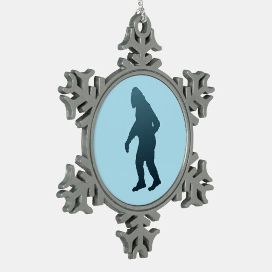 Sasquatch Schneeflocken Zinn-Ornament (Links)