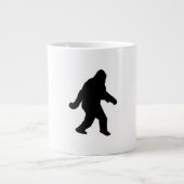 Sasquatch Squatchin-Silhouette Jumbo-Tasse (Vorderseite)