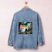 Sasquatch Stehend auf Ridge mit Blick auf den Ozea Jeansjacke (Hangar)