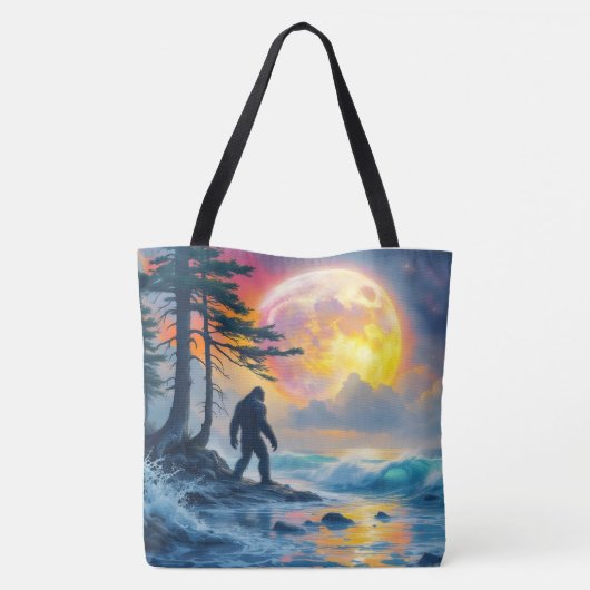 Sasquatch steht an einer Meeresküste Tasche (Rückseite)