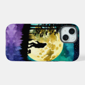 Sasquatch und Bär auf dem Berg iPhone 15 Hülle (Rückseite (Horizontal))