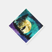 Sasquatch und Bär auf dem Berg *personalisieren* Serviette (Ecke)