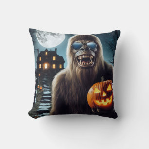 Sasquatch zu Halloween Kissen