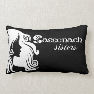 Sassenach Schwesterlogo Lumbarkissen Lendenkissen
