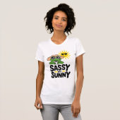 Sassy aber Sunny Frog Design - Funny Summer Women T-Shirt (Vorne ganz)
