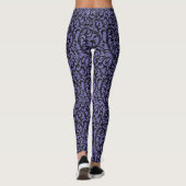 Sassy Black Paisley Print auf Lavender Leggings (Rückseite)