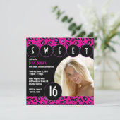 Sassy Leopard 16 . Geburtstag Foto Einladung [Rosa (Stehend Vorderseite)