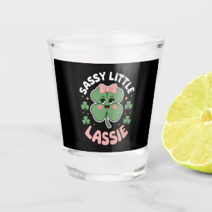 Sassy Little Lassie Lustiger St. Patrick's Day Schnapsglas