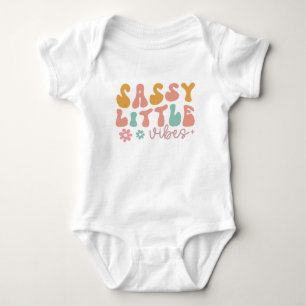 Sassy Little Vibes Baby Bodysuit - Niedlich & Funn Strampler