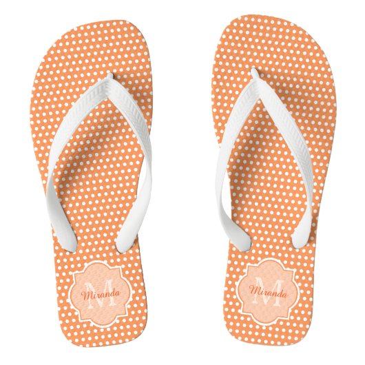 Sassy Orange Polka Dots Monogramm mit Namen Badesandalen (Fußbett)
