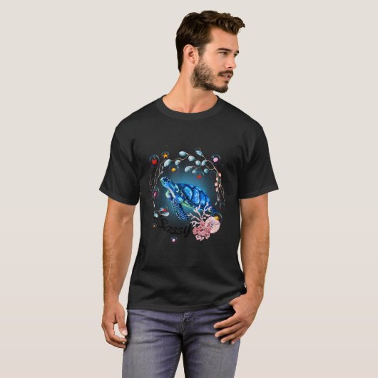 Sassy Turtle Ocean Creature Ocean T-Shirt (Vorne ganz)
