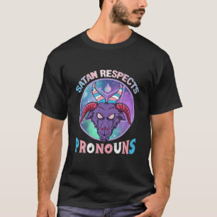 Satan respektiert Pronomen Transgender Trans Flagg T-Shirt
