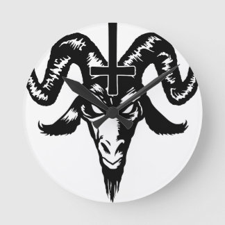 Satanic Goat Head mit Cross (schwarz) Runde Wanduhr