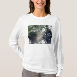Satellitenansicht der Streifen und der Bänder des T-Shirt