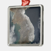 Satellitenansicht des Schneefalls Silbernes Ornament (Links)