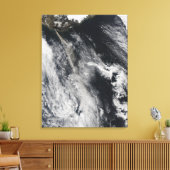 Satellitenansicht einer Aschenwolke 2 Leinwanddruck (Insitu (Wohnzimmer))
