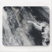 Satellitenansicht einer Aschenwolke 2 Mousepad (Vorne)