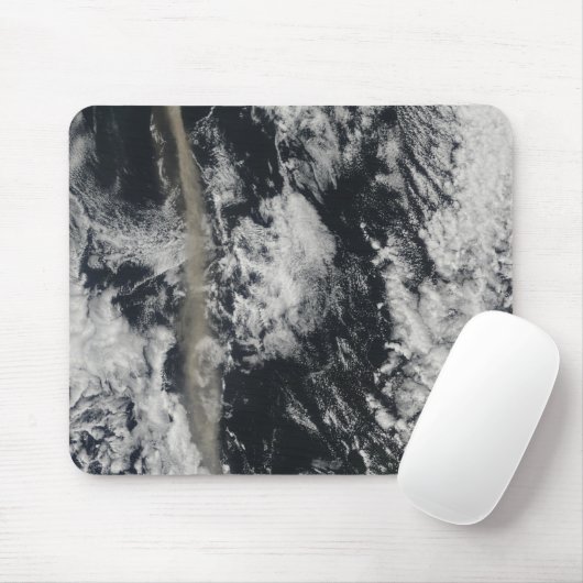 Satellitenansicht einer Aschenwolke Mousepad (Mit Mouse)
