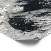 Satellitenansicht einer Aschenwolke Poster (Ecke)