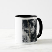 Satellitenansicht einer Aschenwolke Tasse (VorderseiteRechts)