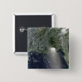 Satellitenansicht einer Ölpest Button (Vorne & Hinten)