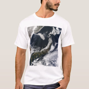 Satellitenansicht von Japan T-Shirt
