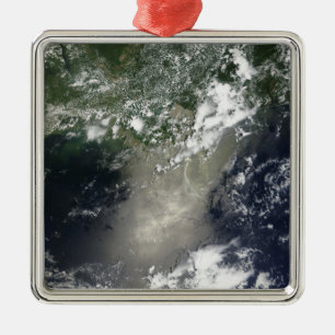 Satellitenansicht von Streifen und Ölbändern Silbernes Ornament