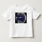 Satellitenbild der Erde Kleinkind T-shirt (Vorderseite)