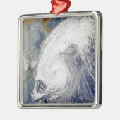 Satellitenbild eines Taifuns Silbernes Ornament (Links)