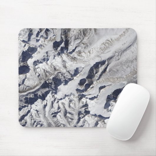 Satellitenblick auf einen Gletscher aus dem Himala Mousepad (Mit Mouse)
