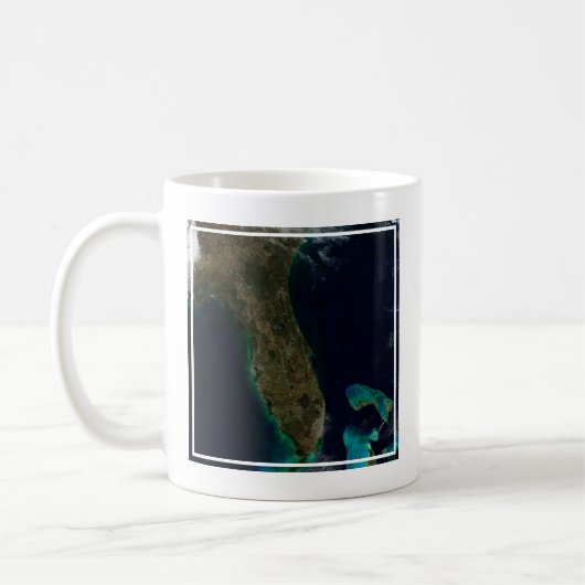 Satellitenblick auf Florida. Kaffeetasse (Links)