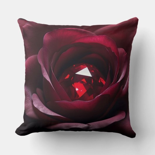 Satinheart Rouge – Ruby Rose Pillow Kissen (Vorderseite)