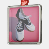 Sattel-Schuh-Kunst Silbernes Ornament (Links)