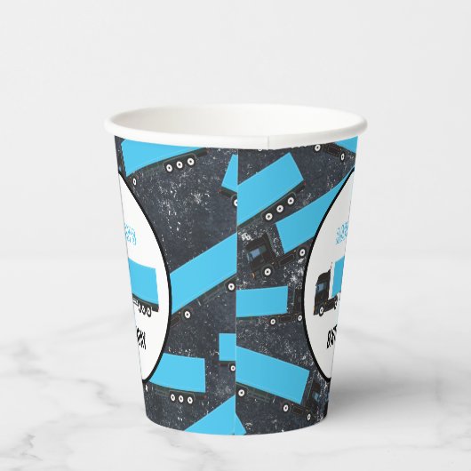 Sattelschlepper Pappbecher (Rechts)