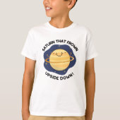 Saturn, der den Sonnenplaneten auf den Kopf gestel T-Shirt (Vorderseite)