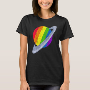 Saturn Lgbtq Regenbogenflagge Queer Gay Pride Mona T-Shirt