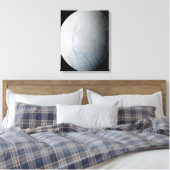 Saturn-Mond-Enceladus 3 Leinwanddruck (Insitu (Schlafzimmer))