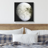 Saturn-Mond-Iapetus 2 Leinwanddruck (Insitu (Schlafzimmer))