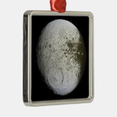 Saturn-Mond-Iapetus 2 Ornament Aus Metall (Rechts)