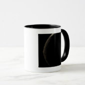 Saturn Mond Iapetus Tasse (VorderseiteRechts)