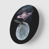 Saturn und Enceladus Runde Wanduhr (Winkel)