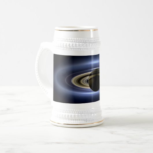 Saturn verlor die Sonne von Cassini Orbiter Bierglas (Vorderseite Links)