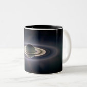 Saturns Schatten-Tasse Zweifarbige Tasse (VorderseiteRechts)