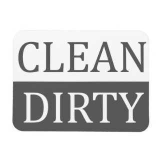 Saubere dreckige graue Geschirrspülmaschine Magnet