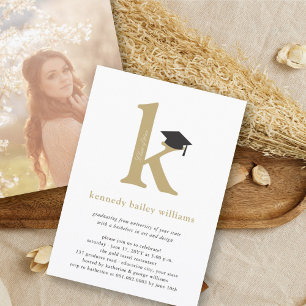 Saubere Gold-Typografie Initiale 'K' Absolvent höh Einladung