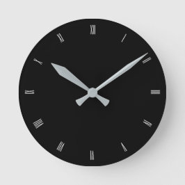 Saubere, minimalistische römische Zahl Runde Wanduhr