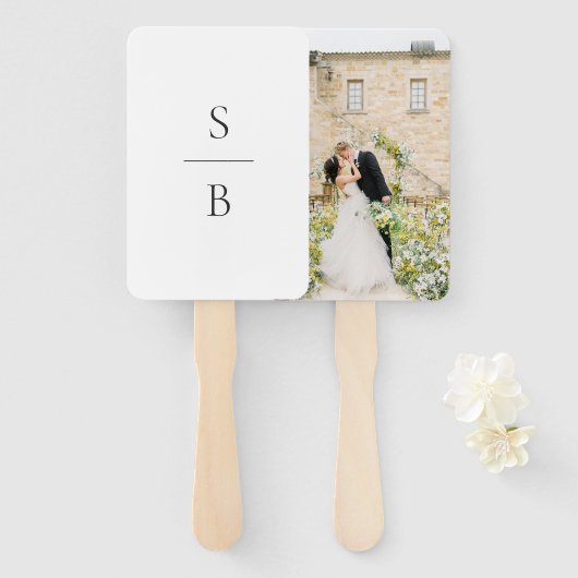 Sauberes Schwarz-Weiß-Monogramm Moderne Hochzeit Fächer (Vorne und Hinten)