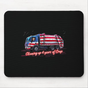 Säuberung von 4 Jahren Scheiße Trumps Müll Mousepad