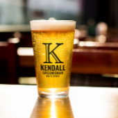 Säuberung von Trauzeuge mit Manly Monogram Typogra Glas