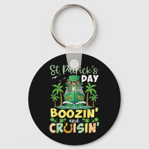 Saufen und Cruisen St. Patricks Day Kreuzfahrtschi Schlüsselanhänger